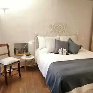 https://noi-due-a-cortona.it-tuscanyhotel.com